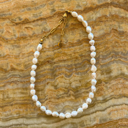 The ORA PEARL Necklace