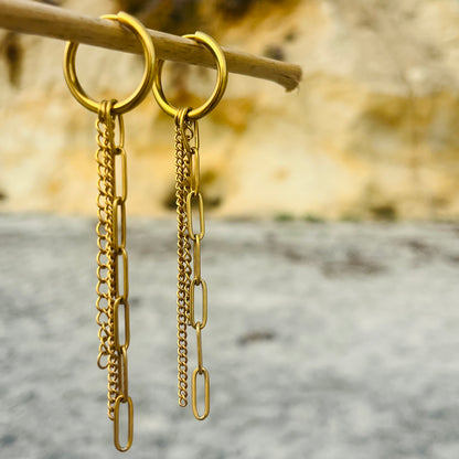 Muse Motion Chain Earrings