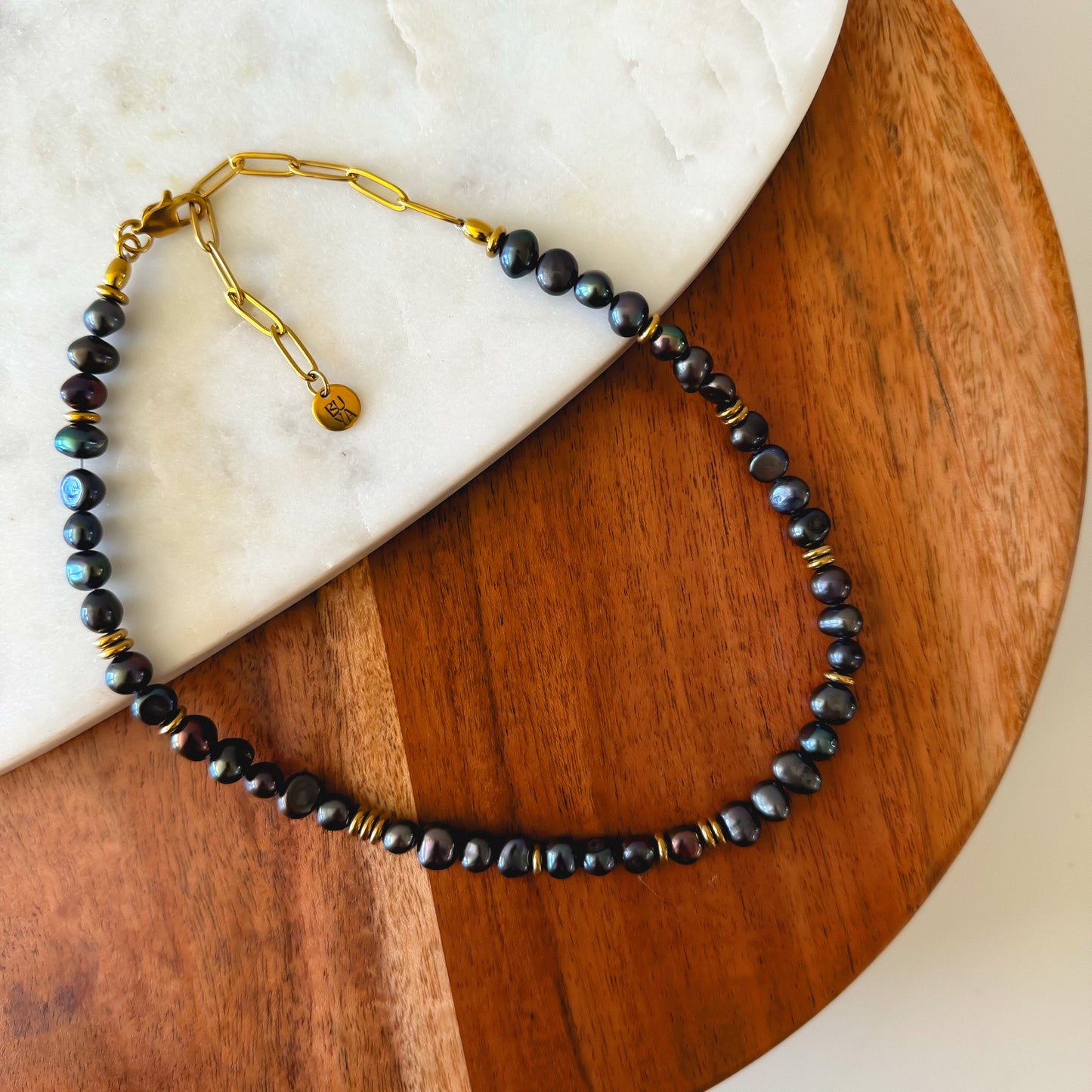 NOX Pearls Necklace