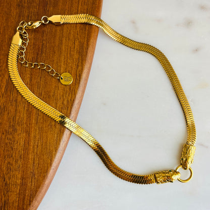 The Venom Choker
