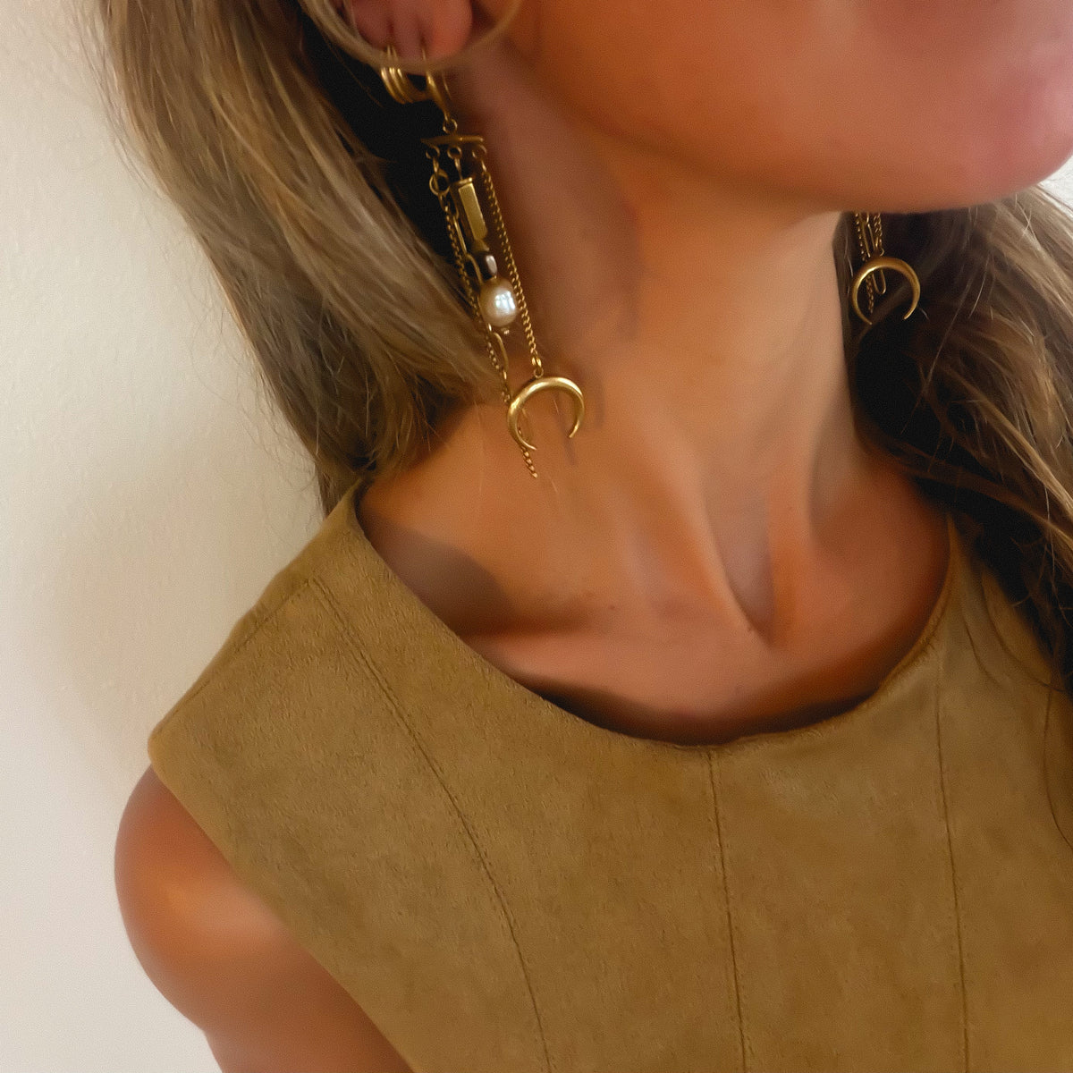 The ZURI Earrings